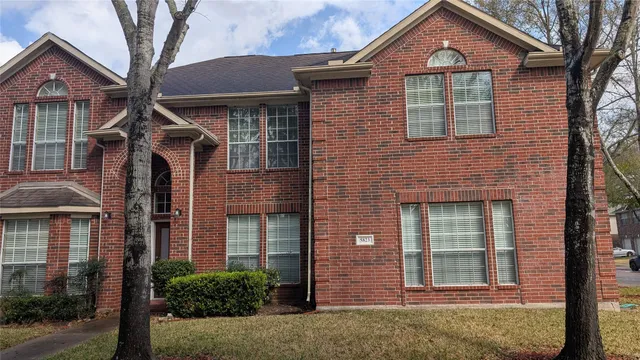 $2,600 | 5823 Grand Saline Drive, Richmond, TX 77469