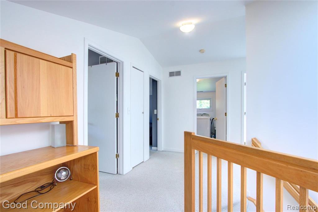 21642 Ruth Street Farmington Hills, MI 48336 - Photo 24 of 51