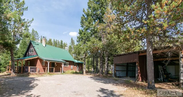 $599,000 | 3808 Moccasin Road, Island Park, ID 83429