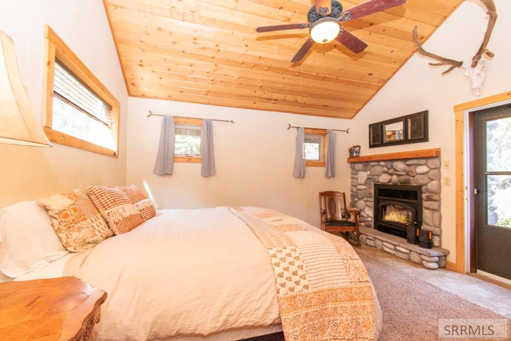 3808 Moccasin Road Island Park, ID 83429 - Photo 12 of 25