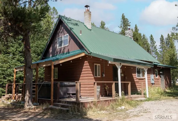 $599,000 | 3808 Moccasin Road, Island Park, ID 83429