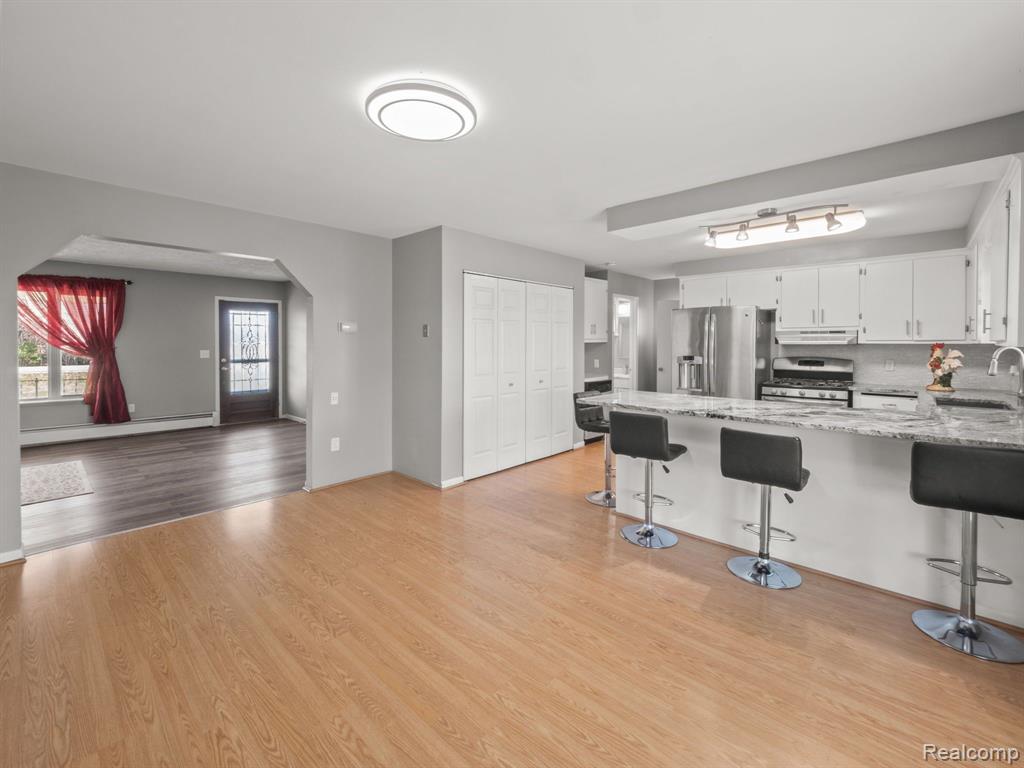 55700 Hayes Road Macomb, MI 48042 - Photo 32 of 47
