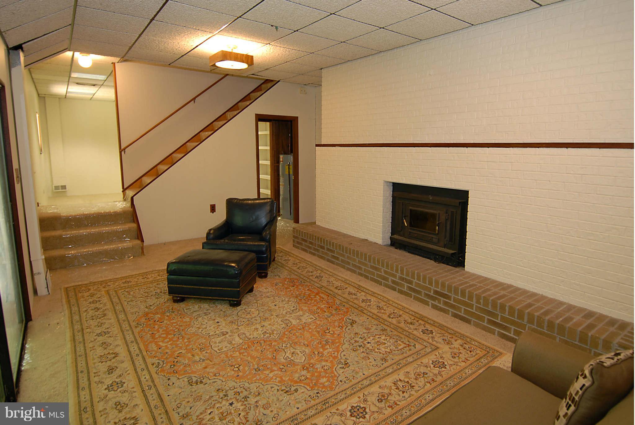 14900 Reserve Road Accokeek, MD 20607 - Photo 17 of 30 Family Room