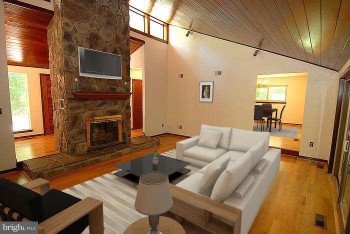 14900 Reserve Road Accokeek, MD 20607 - Photo 3 of 30 Living Room Virtually Staged