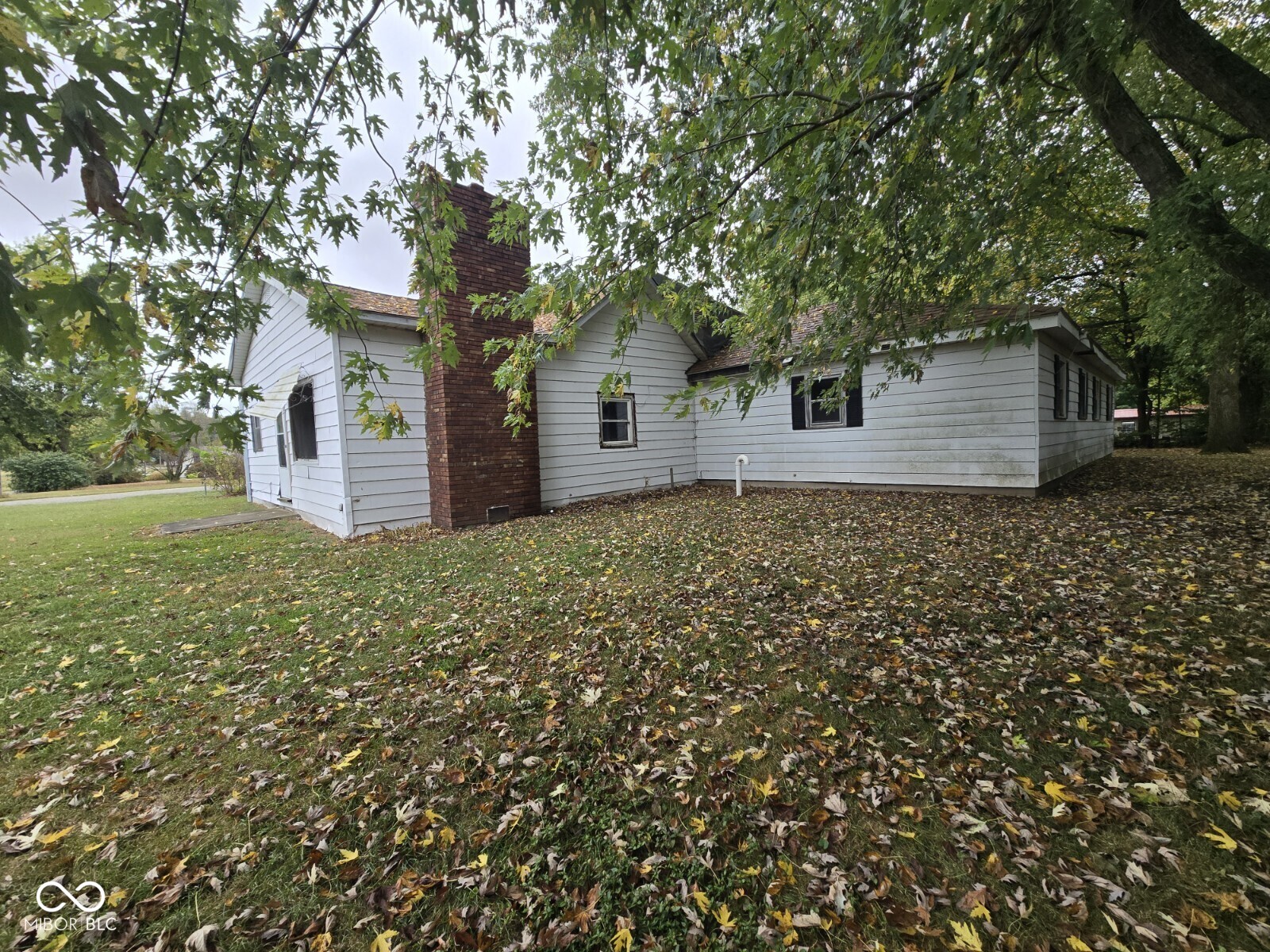 230 East Poplar Street Montezuma, IN 47862 - Photo 2 of 21