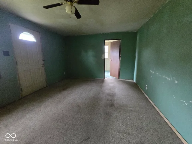 $49,000 | 230 East Poplar Street, Montezuma, IN 47862