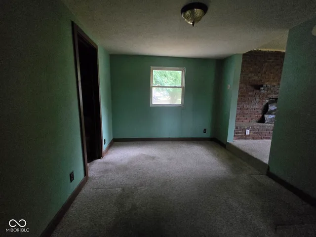 $49,000 | 230 East Poplar Street, Montezuma, IN 47862