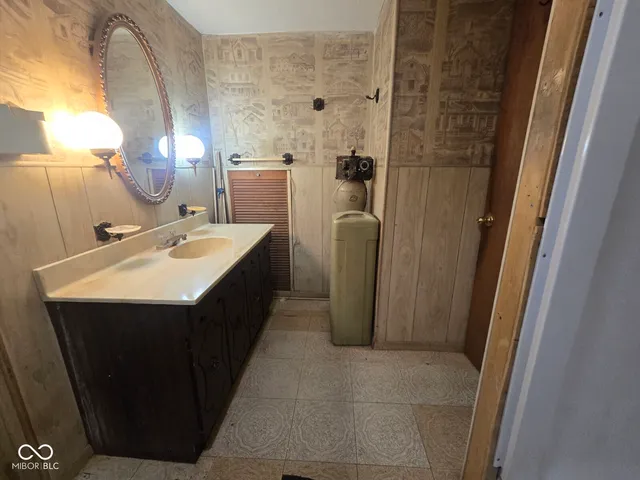 $49,000 | 230 East Poplar Street, Montezuma, IN 47862