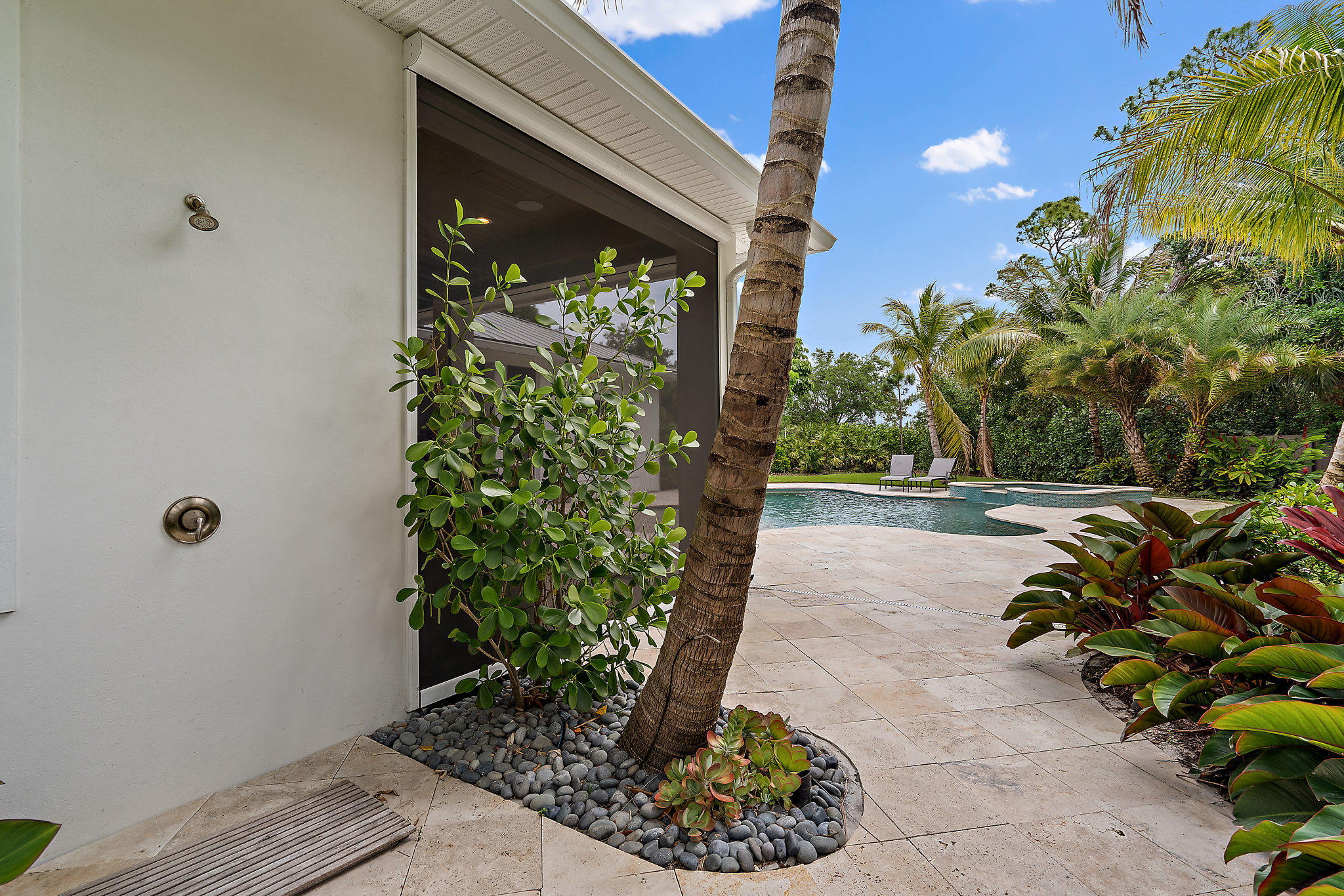 5342 Old Fort Jupiter Road Jupiter, FL 33458 - Photo 11 of 71 Outdoor shower and pool area