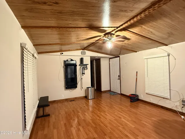 $200,000 | 23801 Marston Road, Laurel Hill, NC 28351