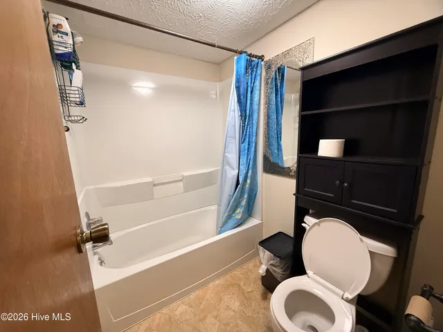 $200,000 | 23801 Marston Road, Laurel Hill, NC 28351