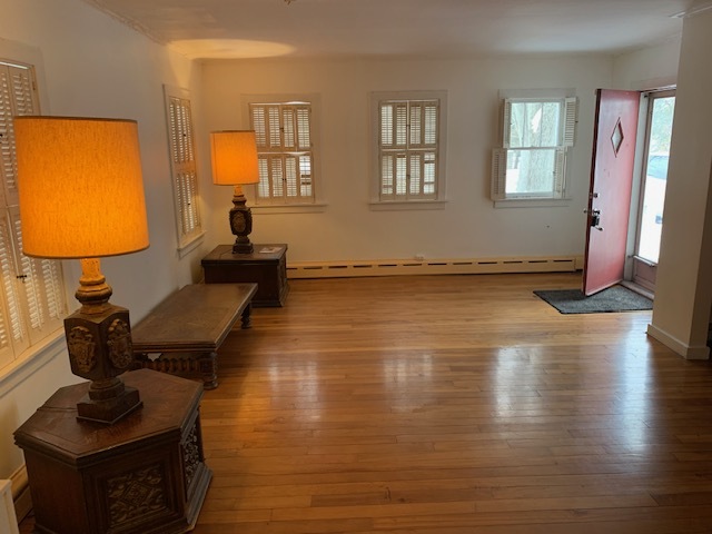 3008 Lincoln Road Oak Brook, IL 60523 - Photo 2 of 14 Gallery Image 2