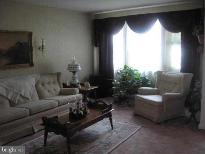 419 Lambeth Road Catonsville, MD 21228 - Photo 7 of 30 Living Room #2