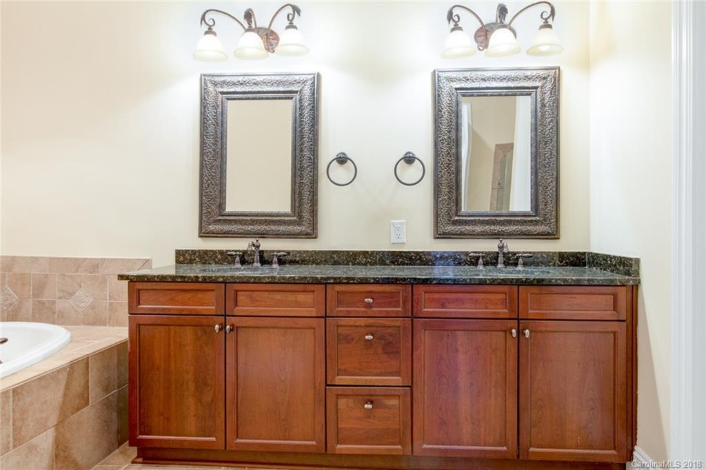 3256 Park Road Charlotte, NC 28209 - Photo 11 of 26