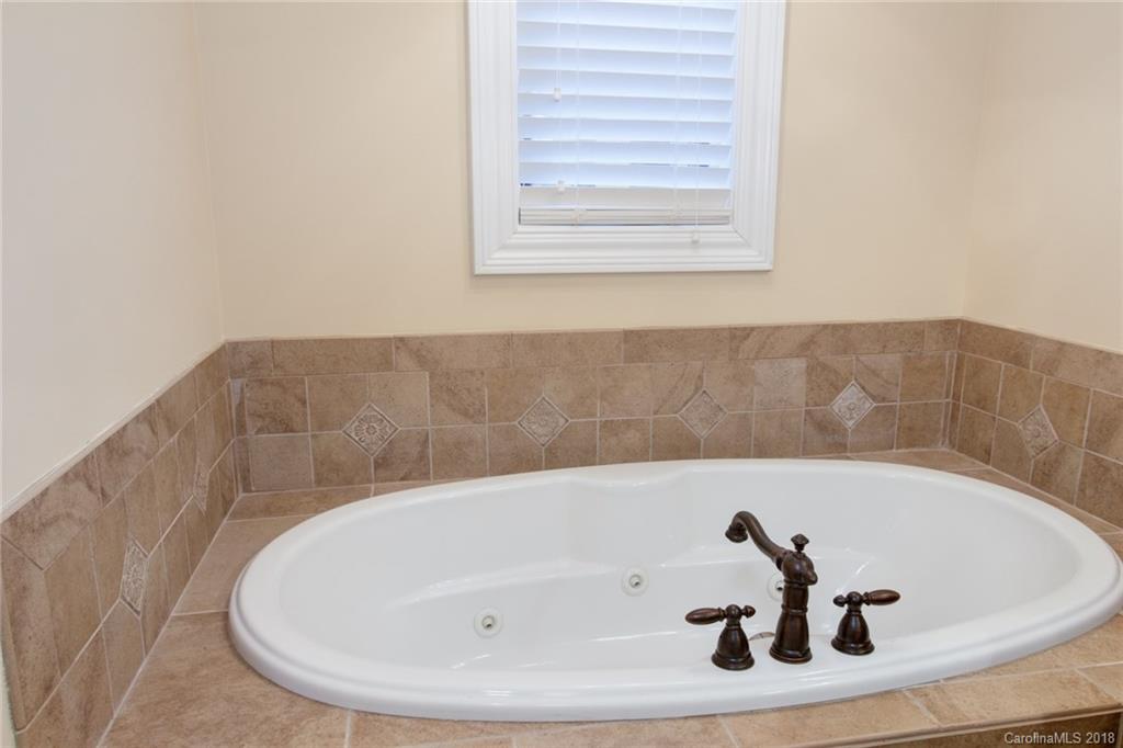 3256 Park Road Charlotte, NC 28209 - Photo 12 of 26
