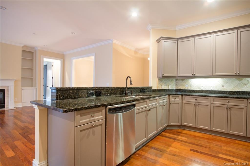 3256 Park Road Charlotte, NC 28209 - Photo 4 of 26