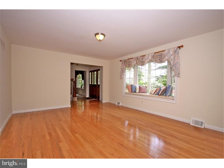 47 Barren Road Media, PA 19063 - Photo 3 of 19 Living Room