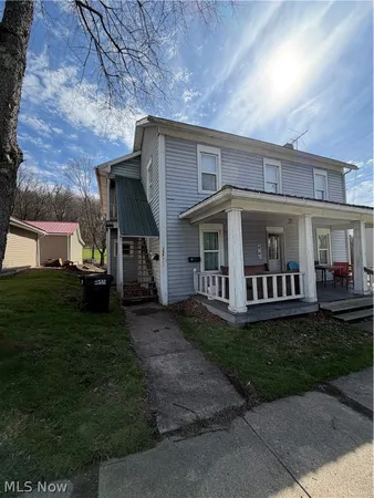$1,050 | 155 Garfield Avenue, Unit 1/2, East Palestine, OH 44413