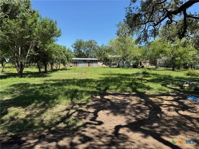 $299,900 | 203 Villa Street, Cuero, TX 77954