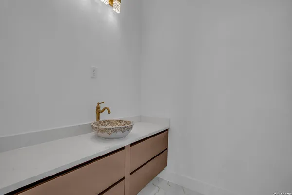$3,195,000 | 19526 Terra Elm, San Antonio, TX 78255