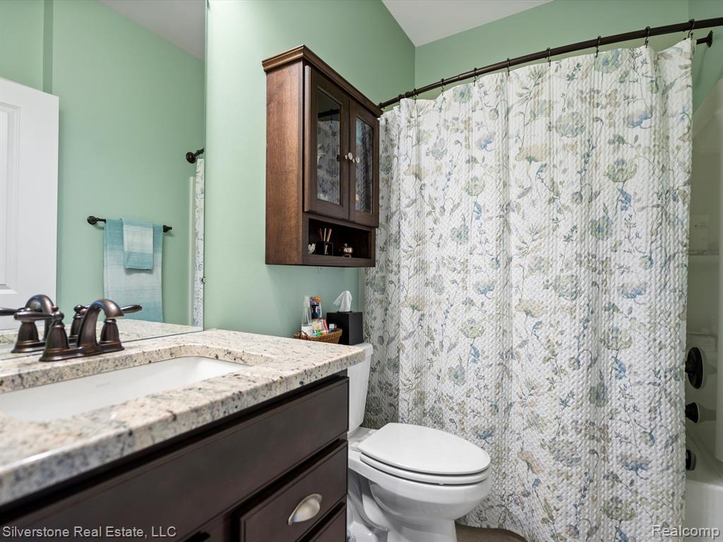 4731 Bingham Road Dearborn, MI 48126 - Photo 26 of 38 Gallery Image 26