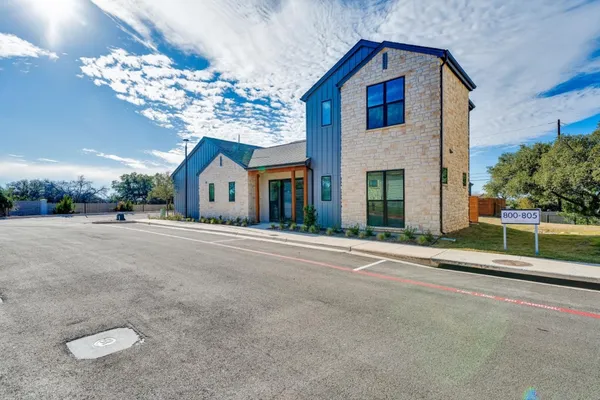 $1,485 | 1601-424 Mustang Drive, Marble Falls, TX 78654