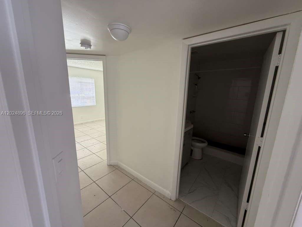 6921 Pembroke Road, Unit 6927 Pembroke Pines, FL 33023 - Photo 4 of 10 a view of closet
