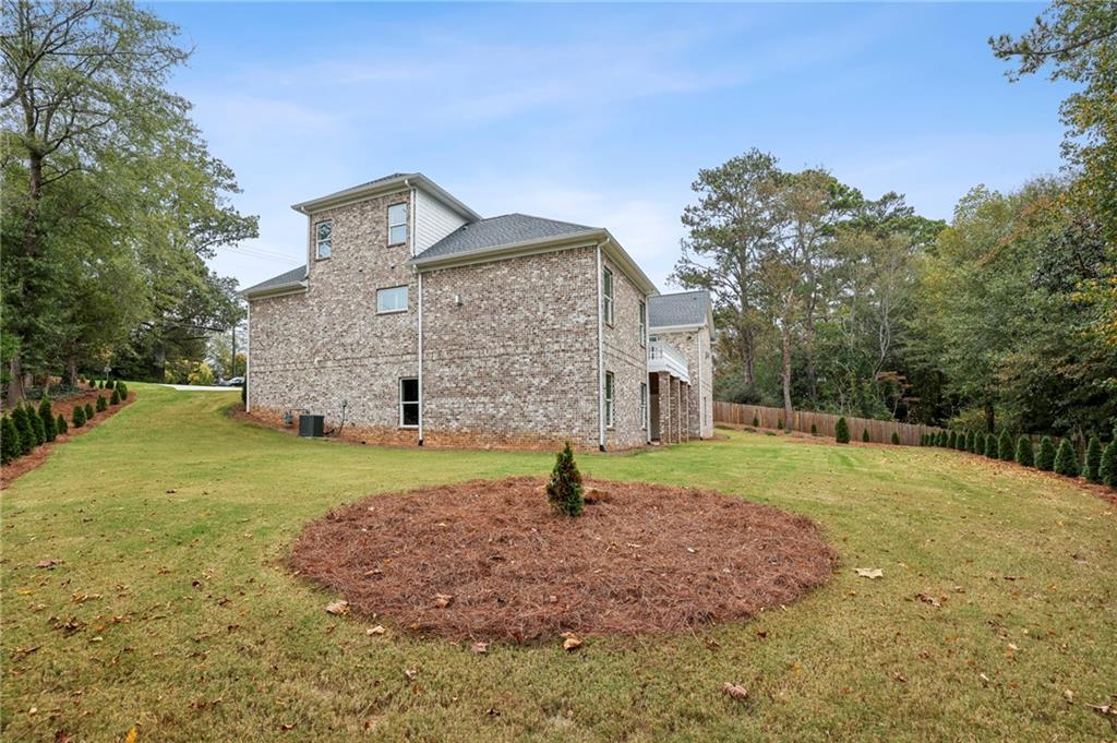 3750 Robinson Road Northeast Marietta, GA 30068 - Photo 50 of 57 a view of outdoor space with garden