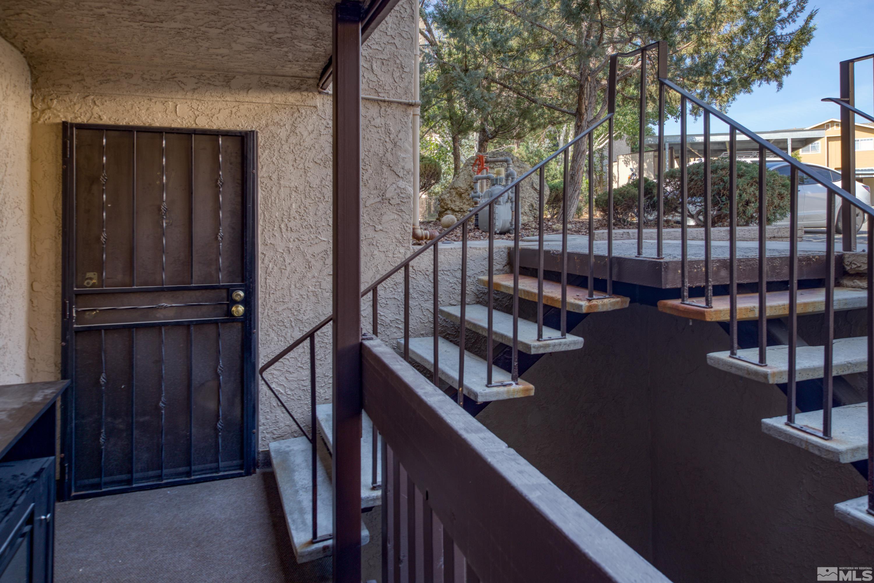 81 Vista Rafael Parkway Reno, NV 89503 - Photo 17 of 21 Photo 17