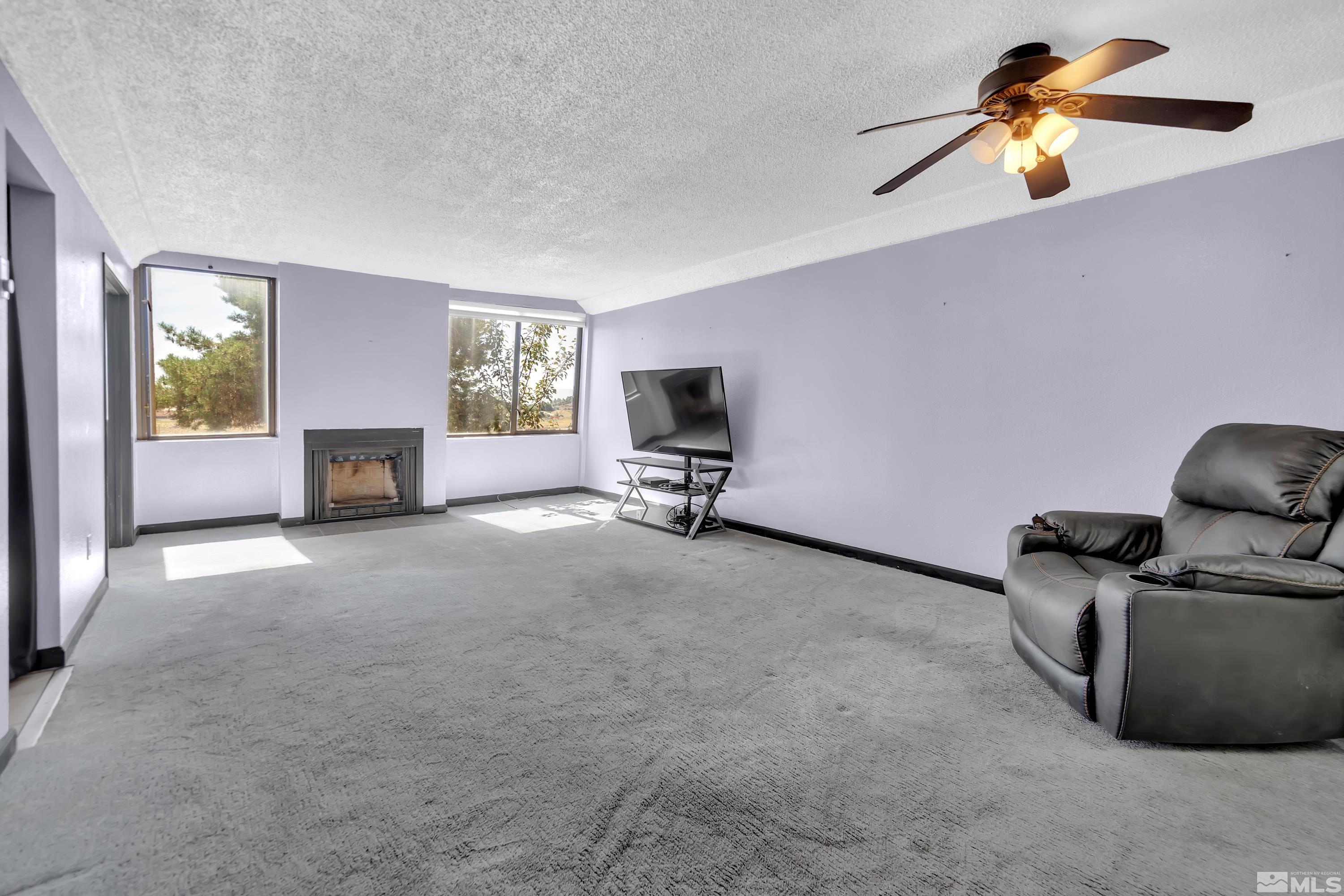 81 Vista Rafael Parkway Reno, NV 89503 - Photo 3 of 21 Photo 3
