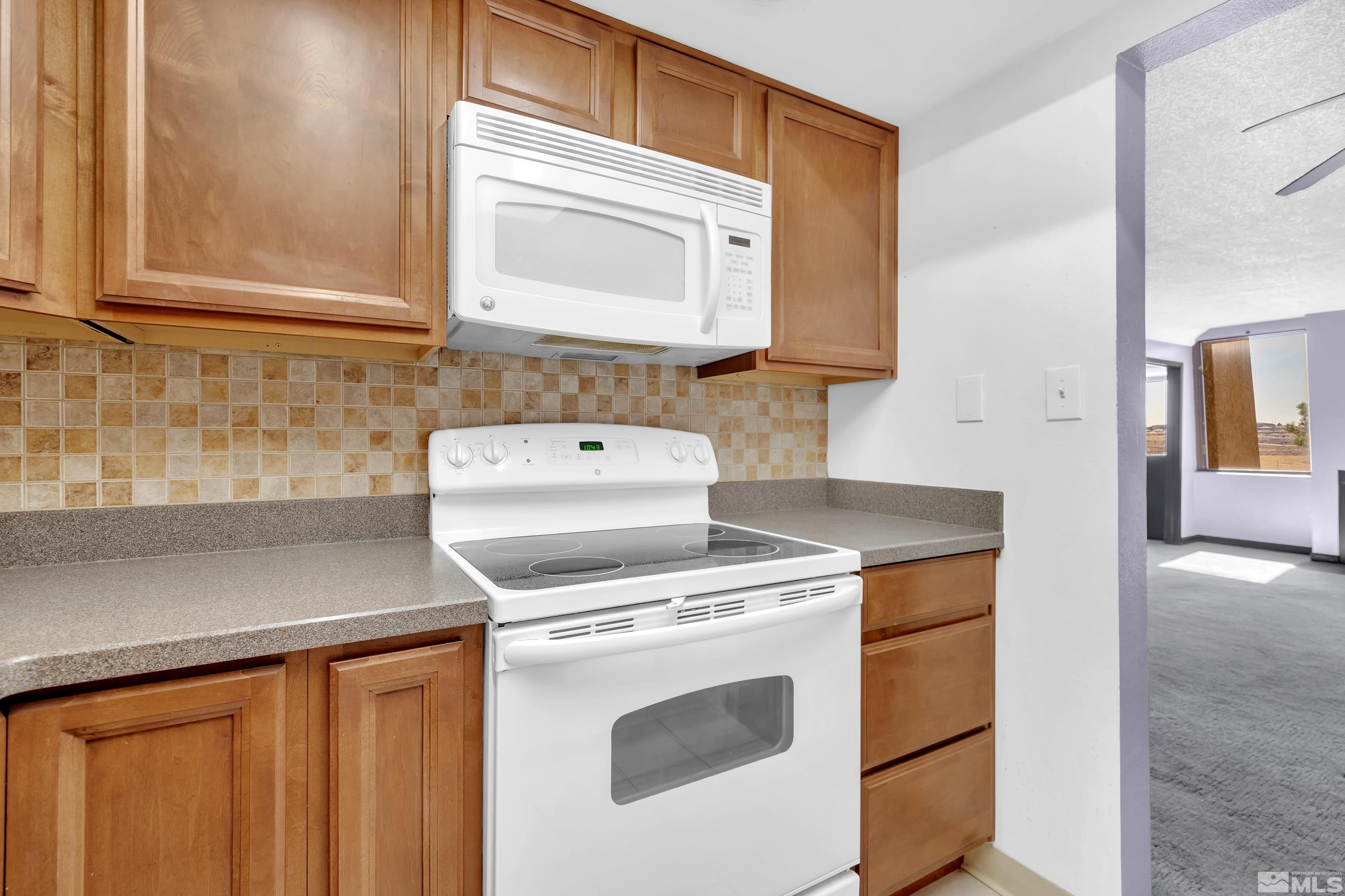 81 Vista Rafael Parkway Reno, NV 89503 - Photo 7 of 21 Photo 7