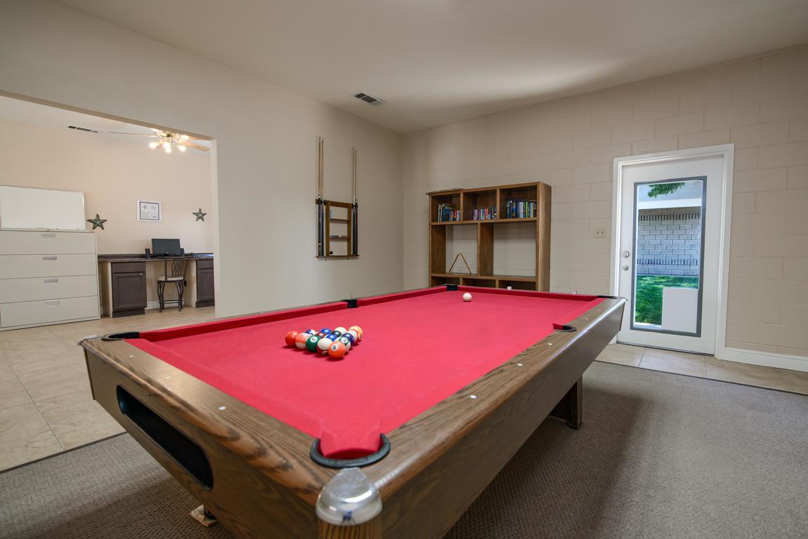 900 East Rankin Road, Unit 5 Tulare, CA 93274 - Photo 26 of 26 a room with pool table and windows