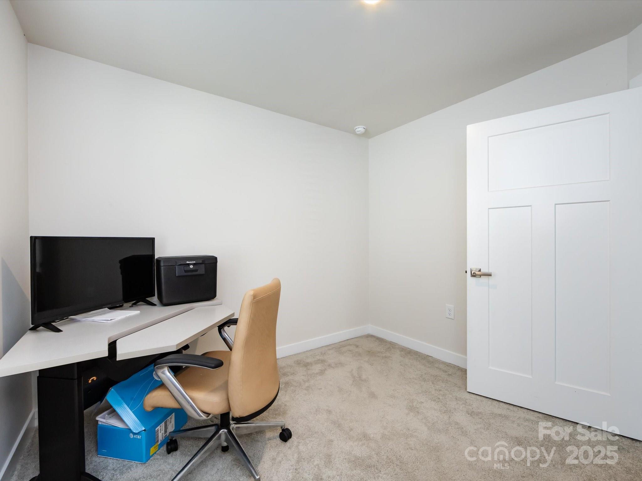 4231 Mackinnon Drive Charlotte, NC 28214 - Photo 31 of 35 a view of a workspace with furniture