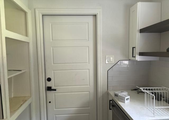 5727 Rue Street Houston, TX 77033 - Photo 8 of 15 Gallery Image 8