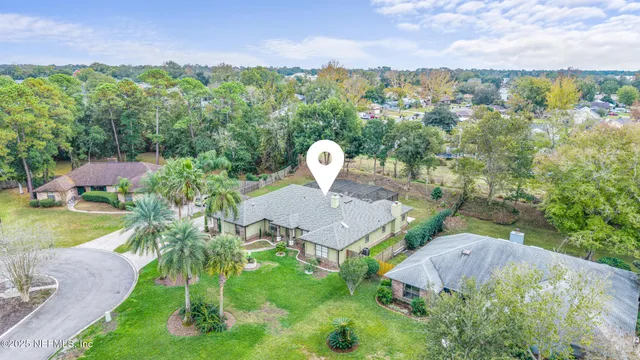 a view of a tennis court