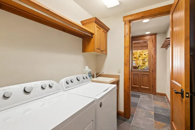 $3,499,999 | 203 Ridgeline Drive, Unit 203, Mountain Village, CO 81435