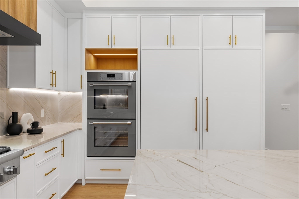 52 Hancock Road Needham, MA 02492 - Photo 9 of 31