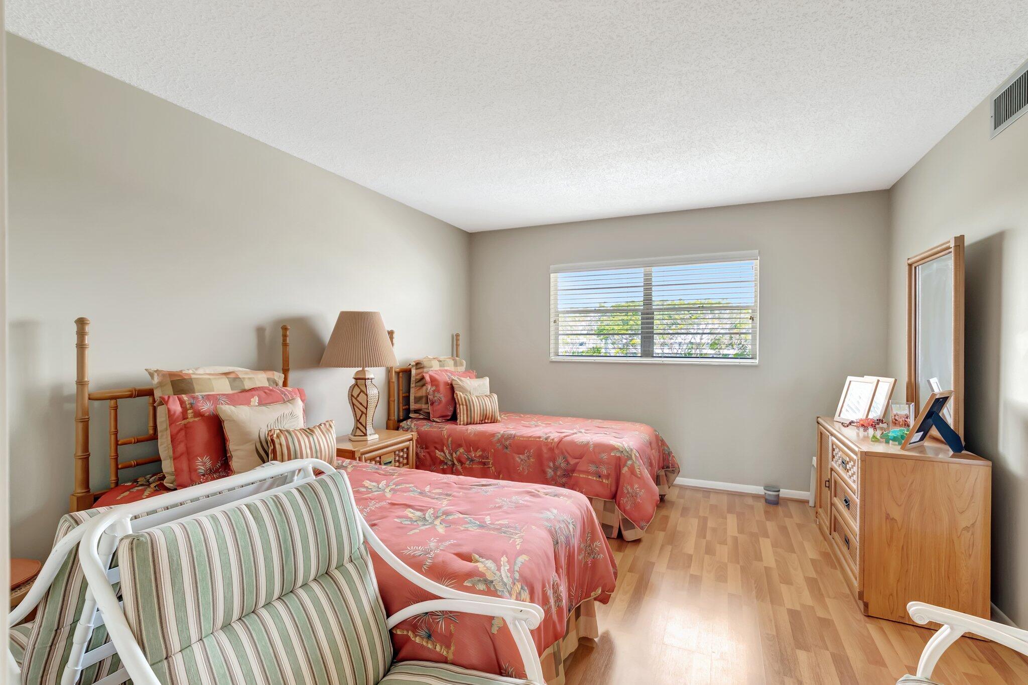 6400 Northwest 2nd Avenue, Unit 518 Boca Raton, FL 33487 - Photo 20 of 33 20-web-or-mls-DSC_7521