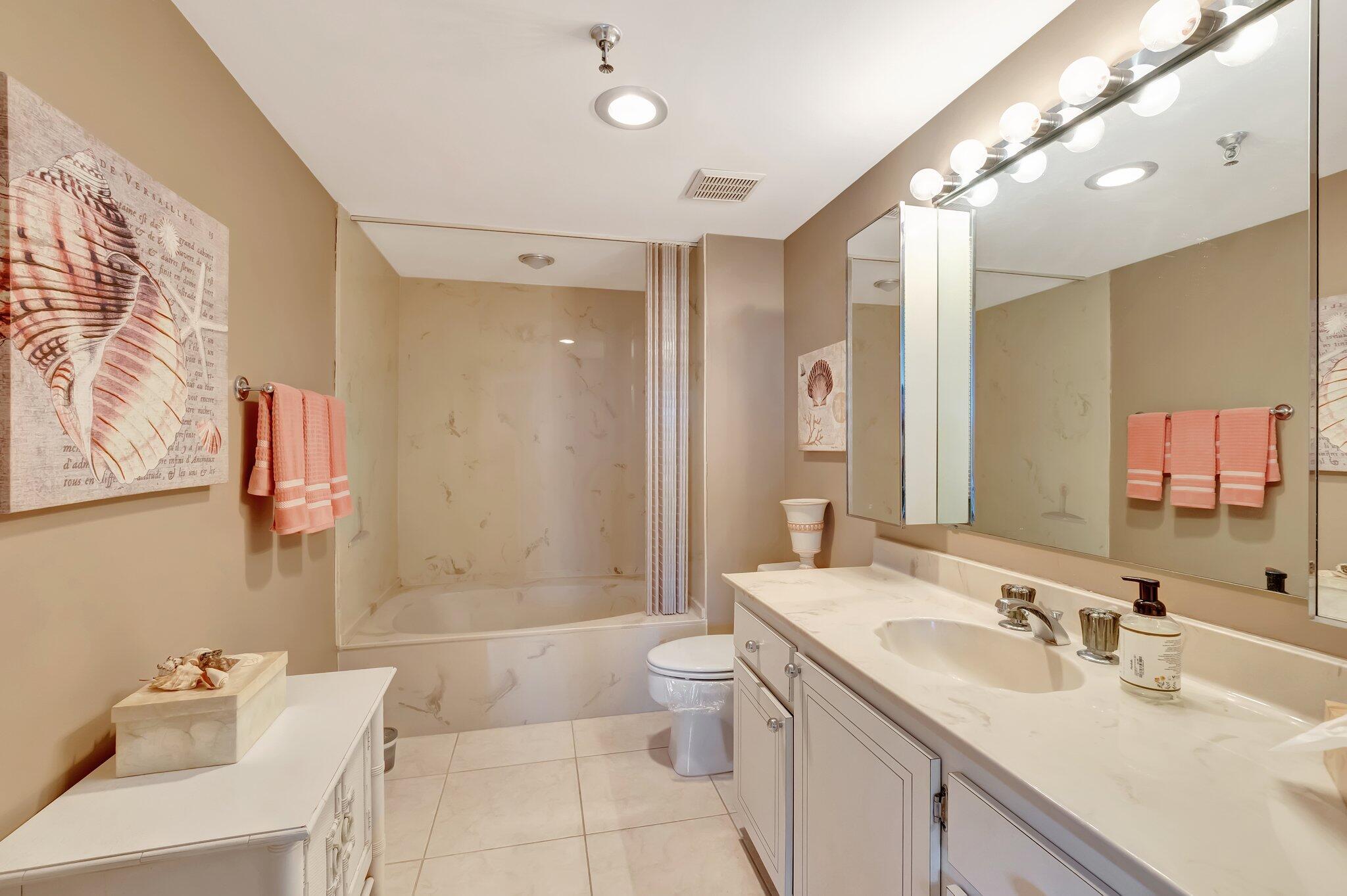 6400 Northwest 2nd Avenue, Unit 518 Boca Raton, FL 33487 - Photo 25 of 33 25-web-or-mls-DSC_7546