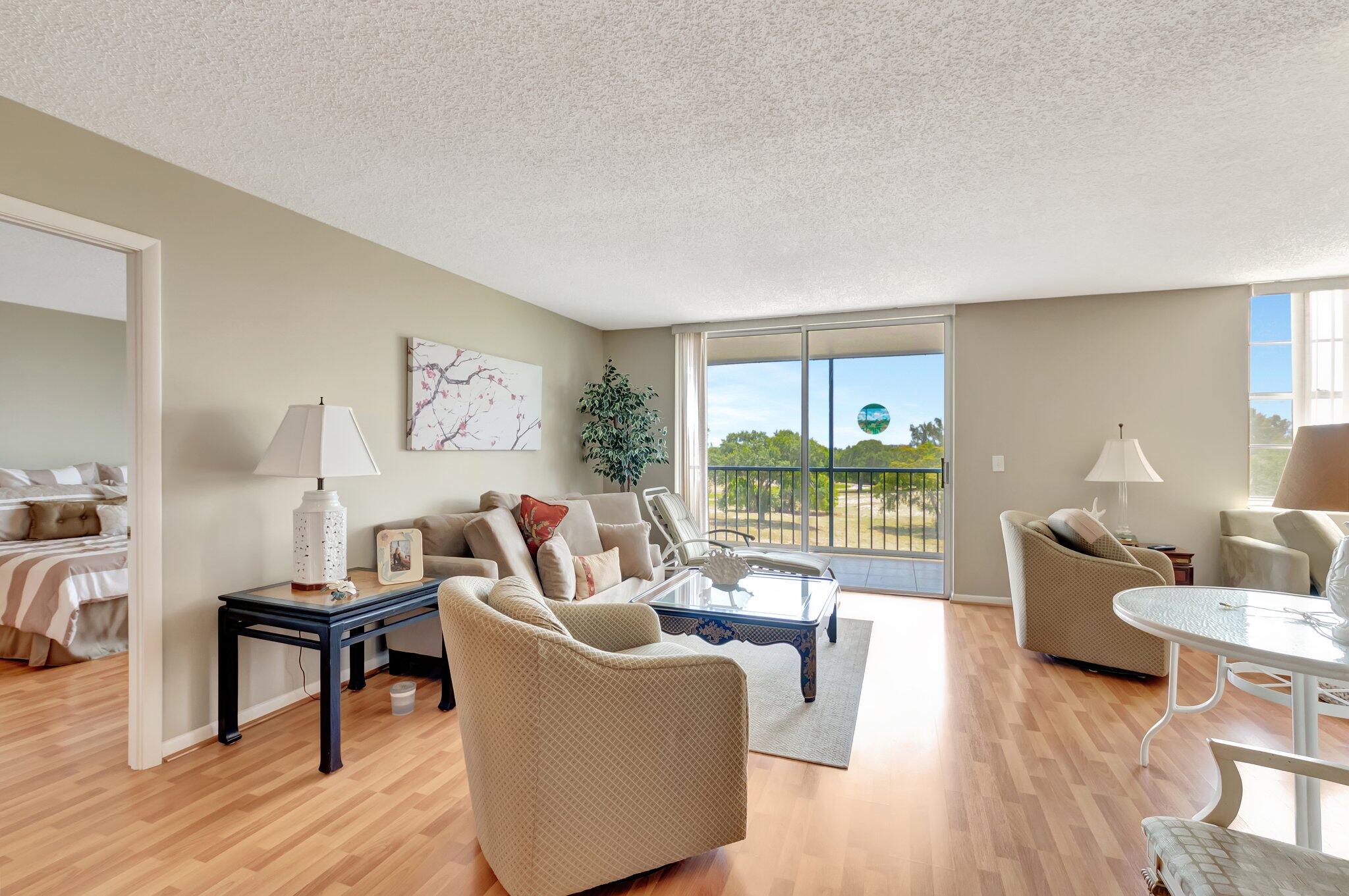 6400 Northwest 2nd Avenue, Unit 518 Boca Raton, FL 33487 - Photo 8 of 33 8-web-or-mls-DSC_7461