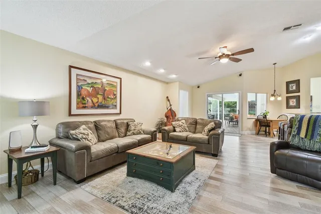 $959,000 | 160 Sage Circle, Palm Harbor, FL 34683