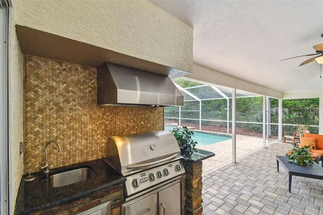 $959,000 | 160 Sage Circle, Palm Harbor, FL 34683