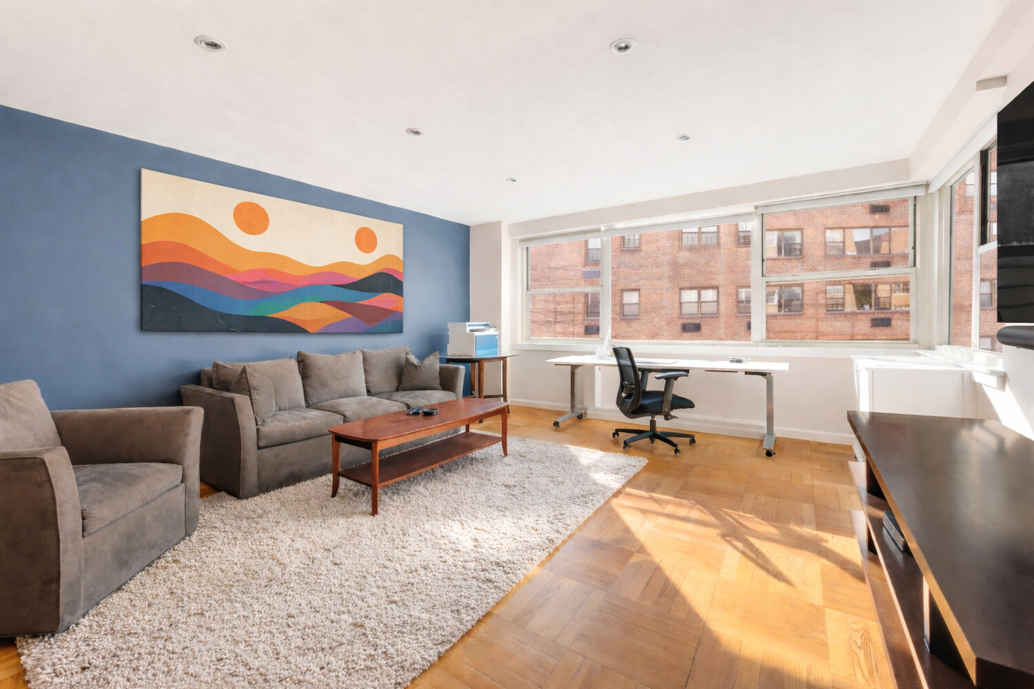233 East 70th Street, Unit 14R Manhattan, NY 10021 - Photo 1 of 7