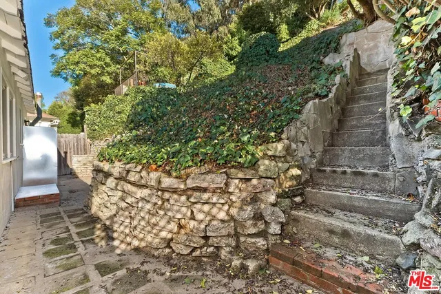 $6,500 | 406 Entrada Drive, Santa Monica, CA 90402