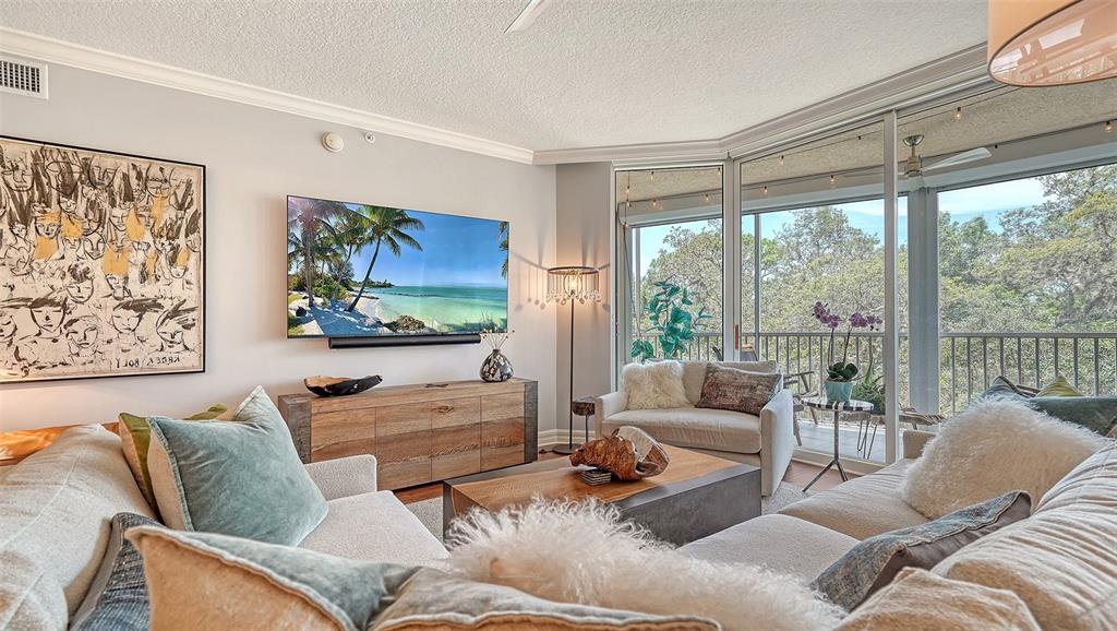 401 North Point Road, Unit 303 Osprey, FL 34229 - Photo 8 of 100 Gallery Image 8