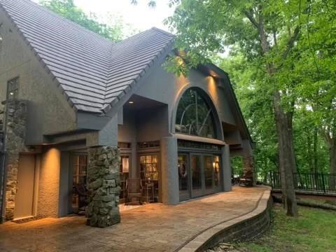 928 Northwest Cedar Crk Ln  