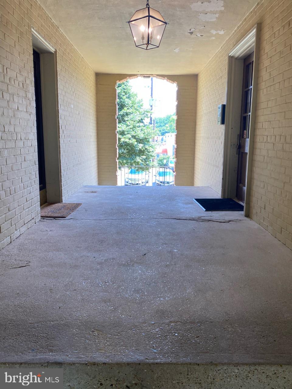 2406 Colston Drive, Unit 102 Silver Spring, MD 20910 - Photo 5 of 24 Vestibule Entry