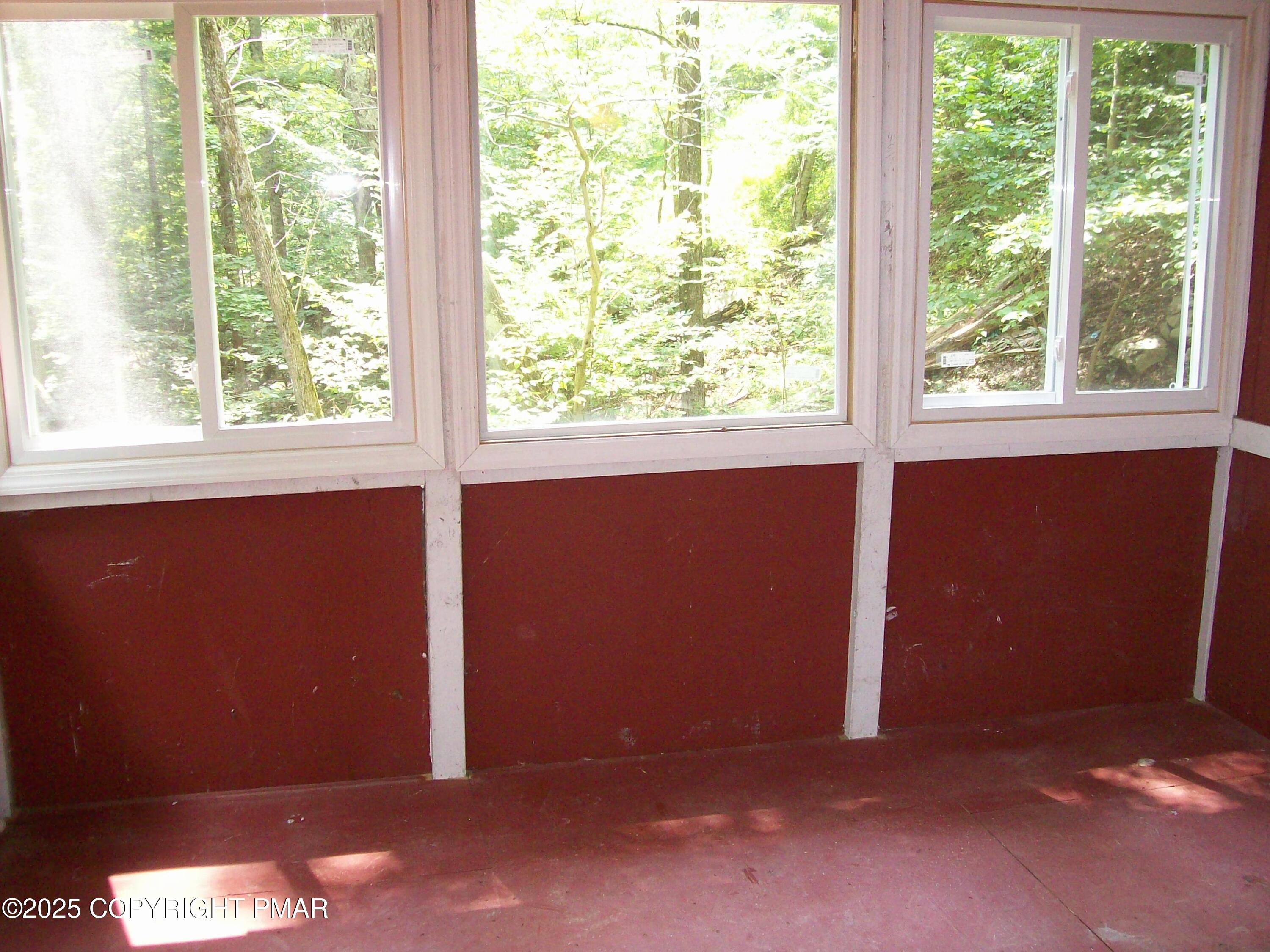 5864 Decker Road Bushkill, PA 18324 - Photo 23 of 40 enclosed porch