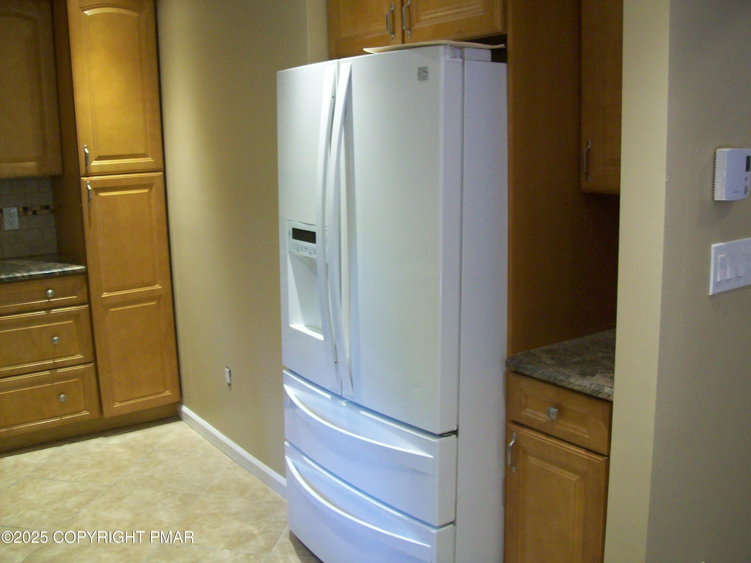 5864 Decker Road Bushkill, PA 18324 - Photo 9 of 40 kitchen