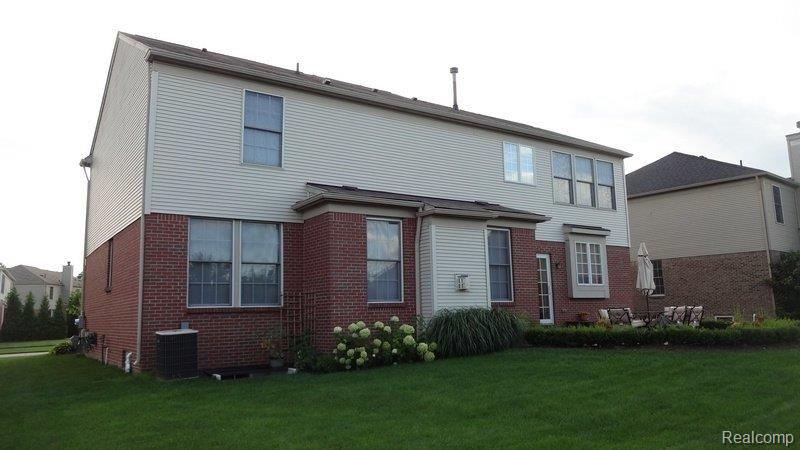 781 Enchantment Drive Rochester, MI 48307 - Photo 34 of 39 092.jpg
